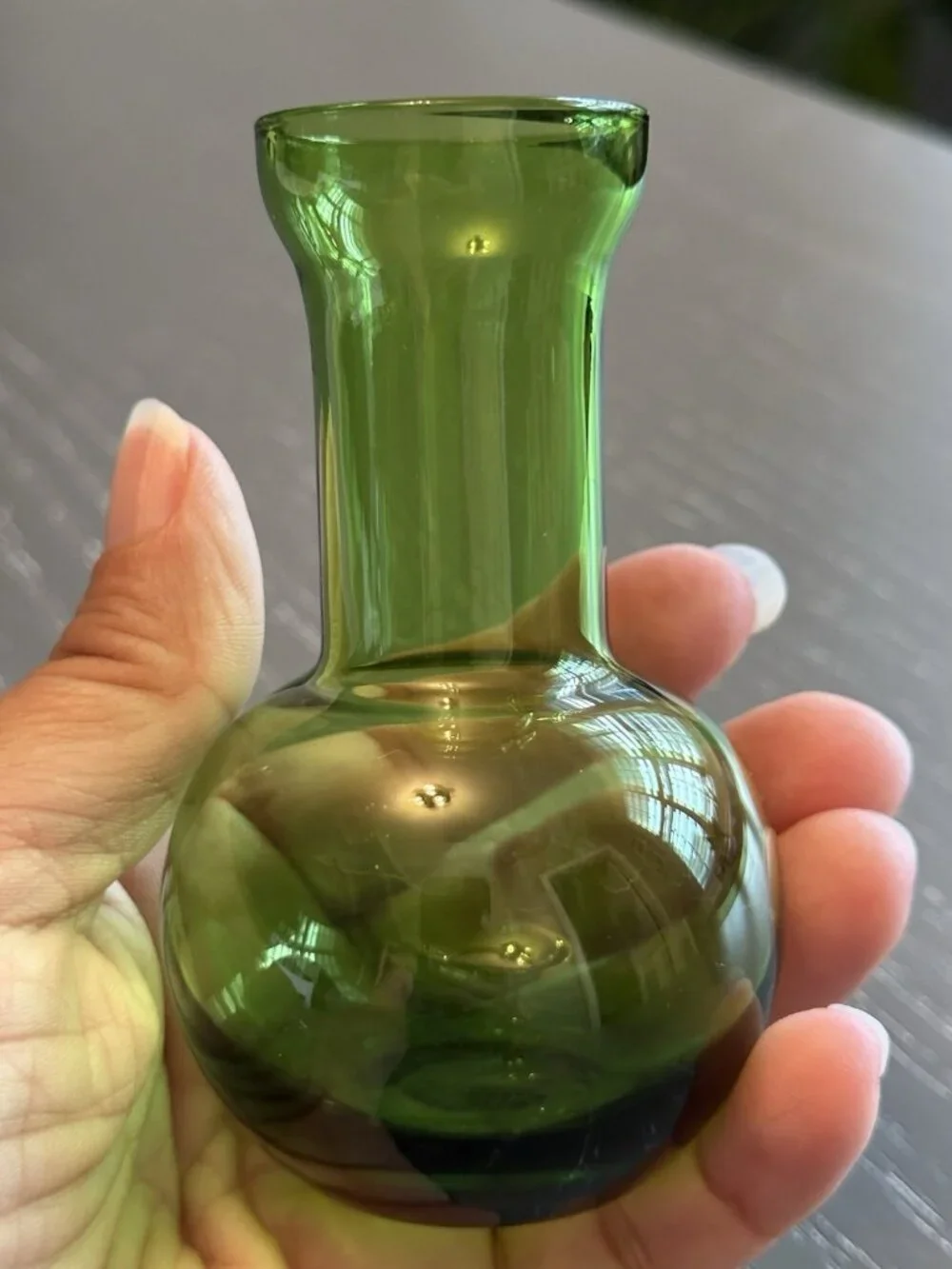Emerald Green Miniature Blown Glass Bud Vase Onion Bulb Base Pontil Mark 3.75
